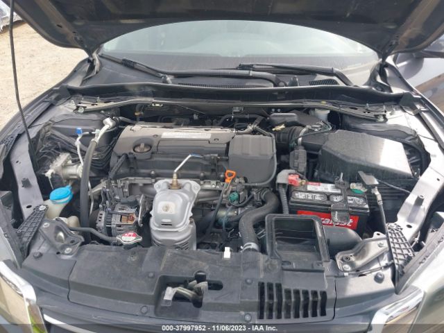 1HGCR2F81FA099699 Honda Accord Sedan Ex-l