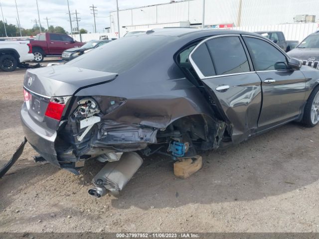 1HGCR2F81FA099699 Honda Accord Sedan Ex-l