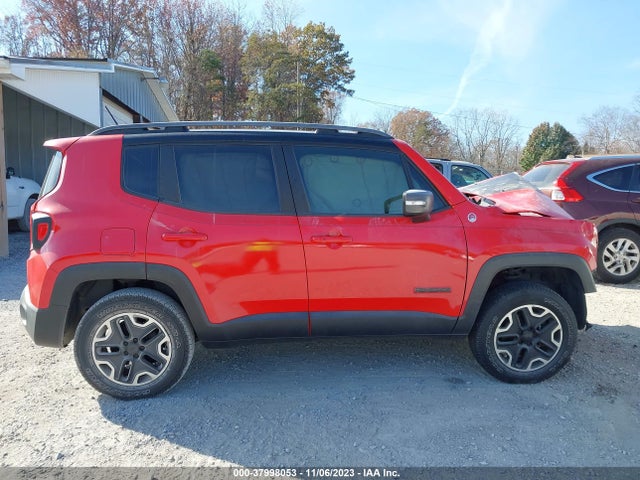2015 JEEP RENEGADE TRAILHAWK VIN: ZACCJBCT0FPB30262