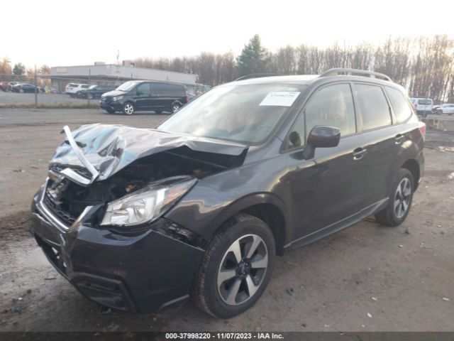 JF2SJAEC7HH426880 Subaru Forester 2.5i Premium