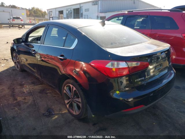 KNAFZ4A84E5104431 KIA FORTE EX