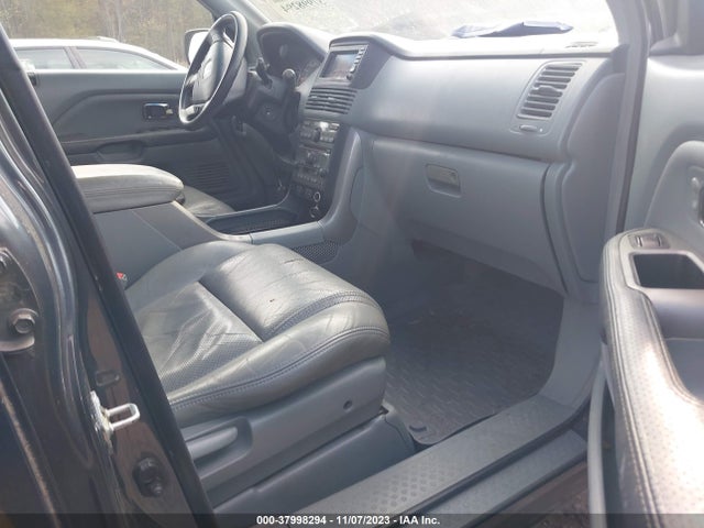 2004 HONDA PILOT EX-L VIN: 2HKYF18724H621791