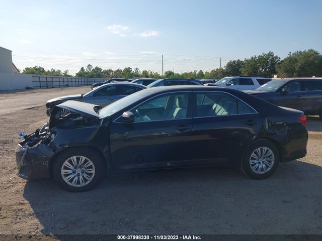 2014 TOYOTA CAMRY L VIN: 4T1BF1FK5EU837442