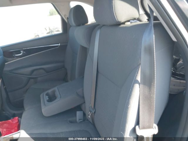 5XYPGDA59JG373691 KIA Sorento Lx V6