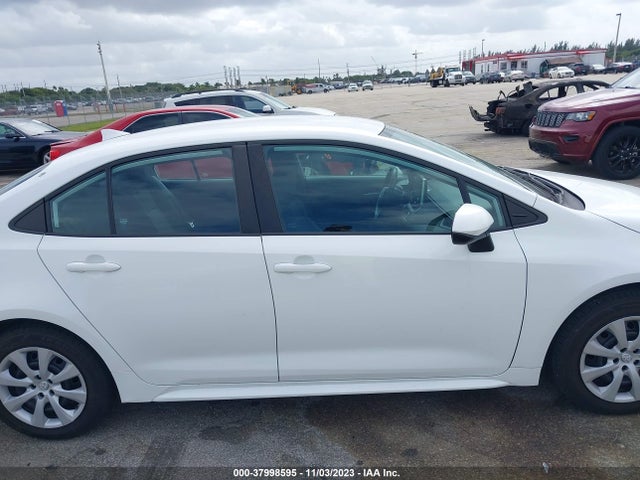 2021 TOYOTA COROLLA LE VIN: 5YFEPMAE6MP206910