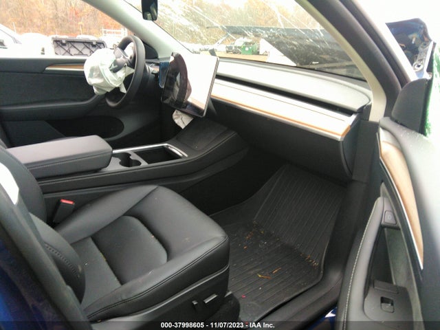 2023 TESLA MODEL Y AWD/LONG RANGE DUAL MOTOR ALL-WHEEL DRIVE VIN: 7SAYGDEE8PF860639