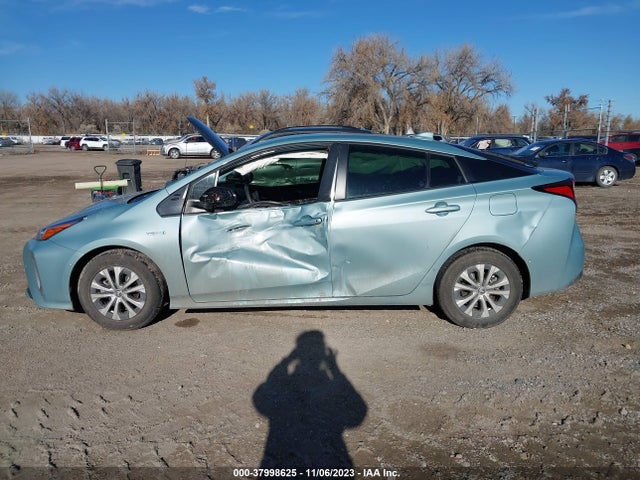 2022 TOYOTA PRIUS LE AWD-E VIN: JTDL9MFU1N3037049
