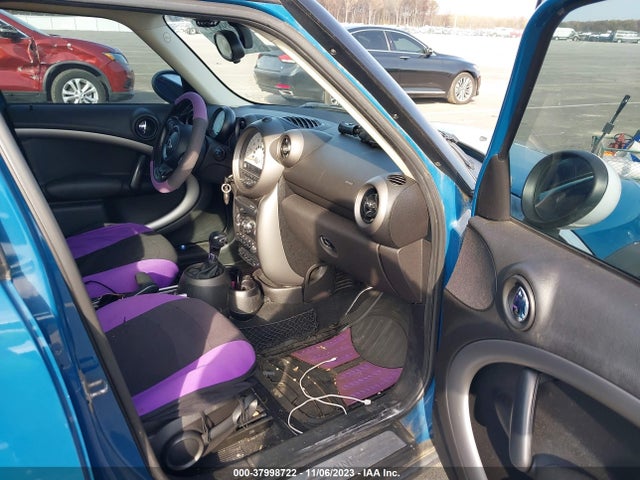 2012 MINI COOPER COUNTRYMAN WMWZB3C52CWM03762 Photo 4
