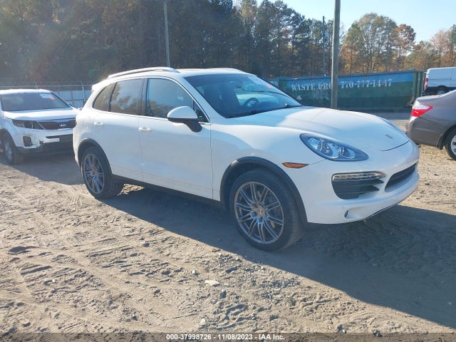 2011 PORSCHE CAYENNE WP1AB2A23BLA44598 Photo 0