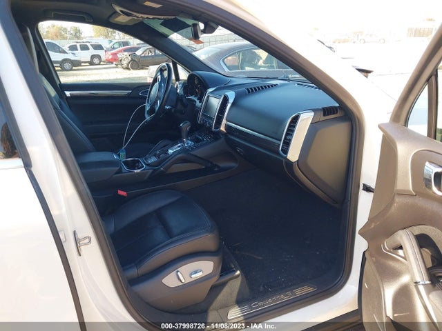 2011 PORSCHE CAYENNE WP1AB2A23BLA44598 Photo 4