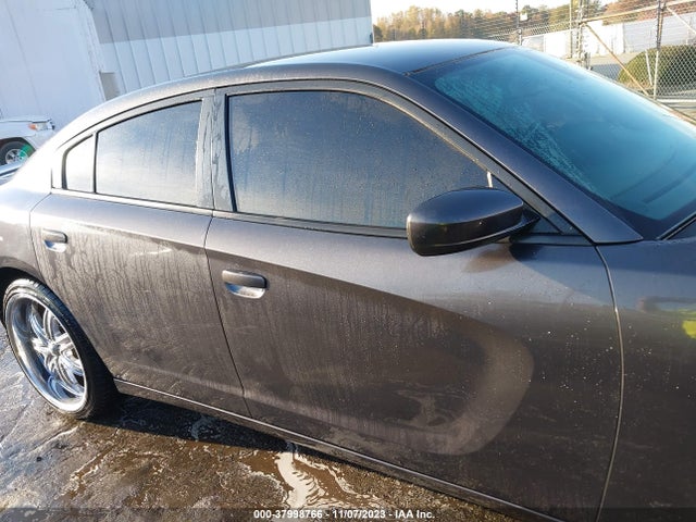 2015 DODGE CHARGER SE VIN: 2C3CDXBGXFH725120