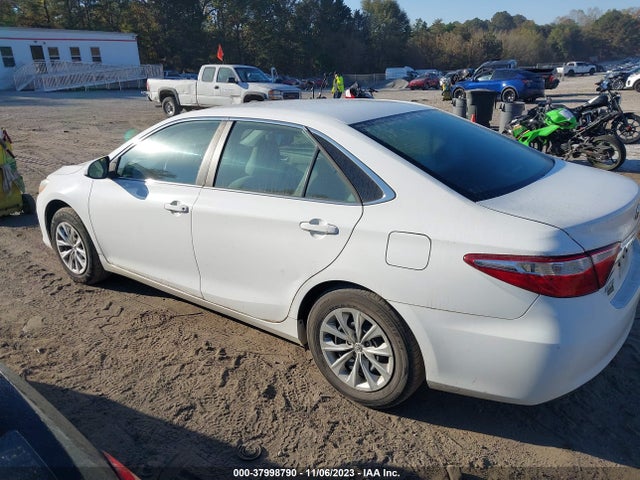 2016 TOYOTA CAMRY LE VIN: 4T1BF1FK2GU573941