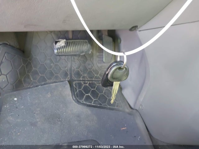 2006 HYUNDAI TUCSON GL VIN: KM8JM12B36U251623