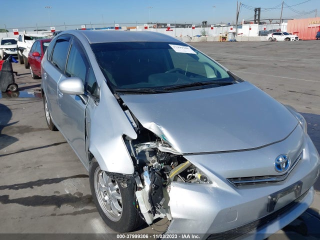 Toyota Prius V Two/three/five 2014 JTDZN3EU5E3297942 Image 6
