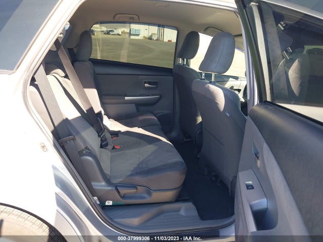 Toyota Prius V Two/three/five 2014 JTDZN3EU5E3297942 Image 8