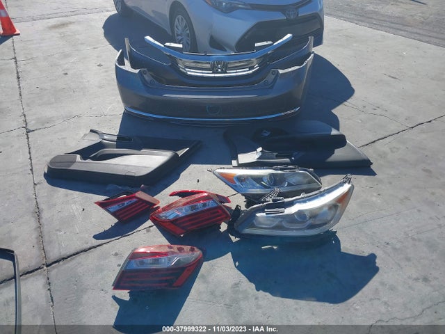 Honda ACCORD LX 2017 1HGCR2F39HA128986 Image 12