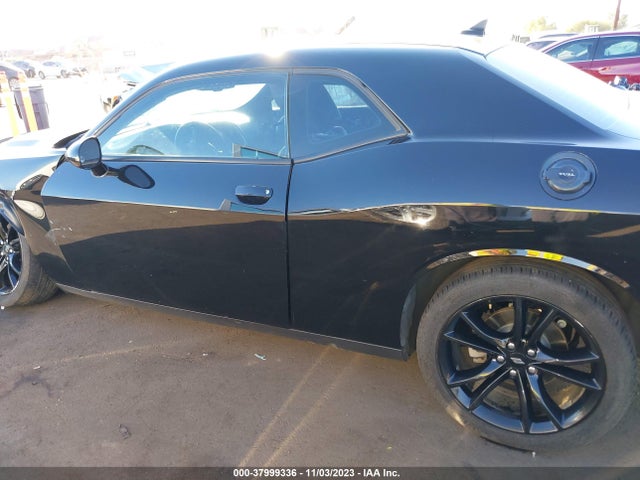 2017 DODGE CHALLENGER SXT PLUS VIN: 2C3CDZAG0HH618481