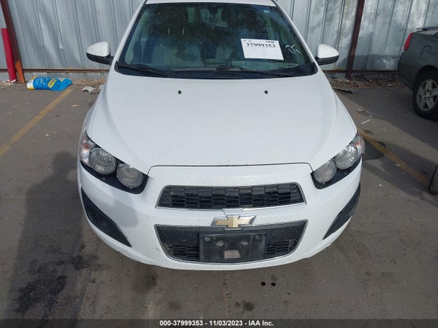 Chevrolet Sonic Lt Auto 2014 1G1JC6SH9E4145015 Image 12