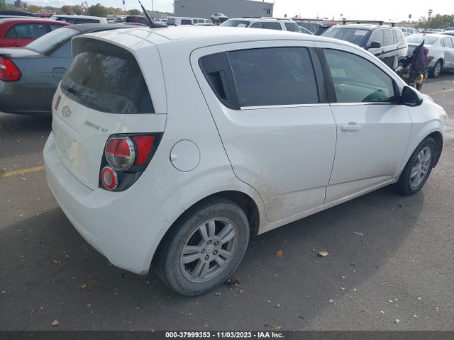 Chevrolet Sonic Lt Auto 2014 1G1JC6SH9E4145015 Image 4