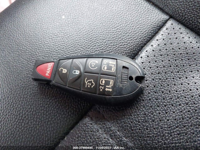 2C4RC1CG3FR705872 Chrysler Town & Country Touring-l