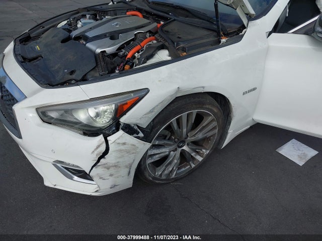 2018 INFINITI Q50 HYBRID LUXE VIN: JN1AV7AP1JM160122