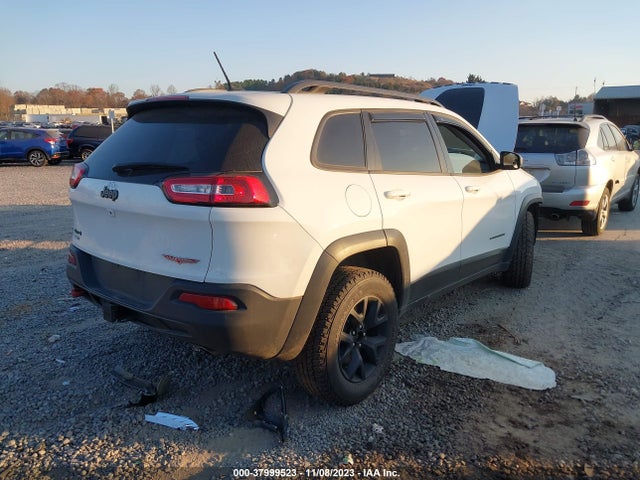 2015 JEEP CHEROKEE TRAILHAWK VIN: 1C4PJMBS5FW570938
