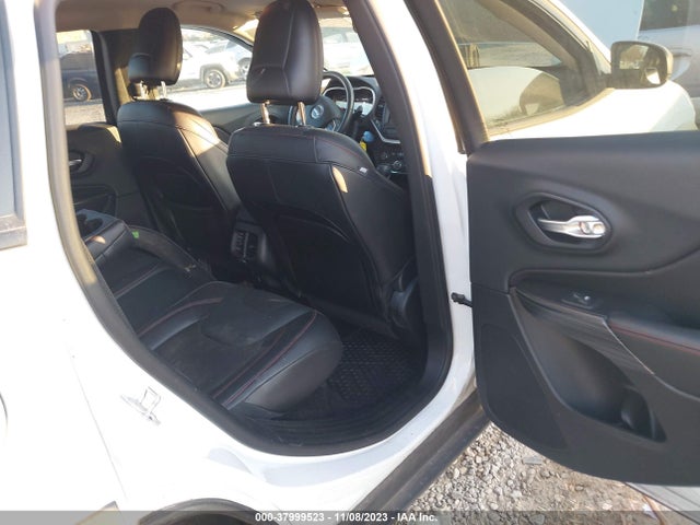 2015 JEEP CHEROKEE TRAILHAWK VIN: 1C4PJMBS5FW570938