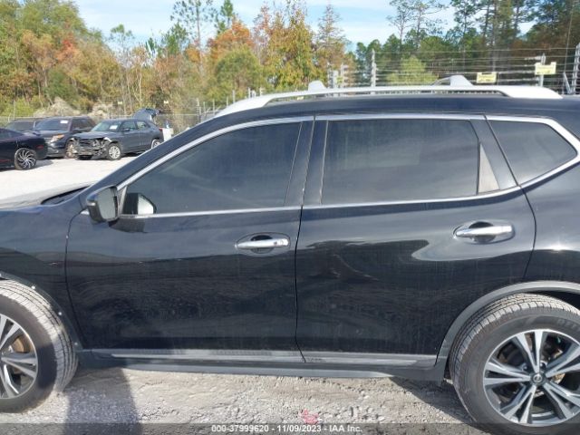 5N1AT2MTXJC786199 Nissan Rogue Sl
