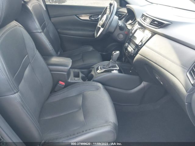 5N1AT2MTXJC786199 Nissan Rogue Sl