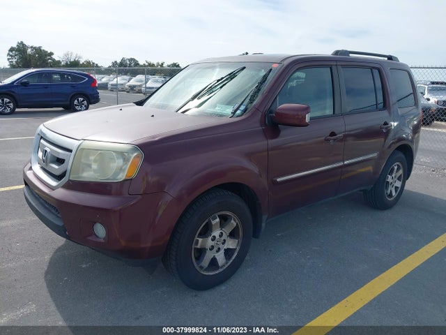 2011 HONDA PILOT TOURING VIN: 5FNYF3H91BB030201