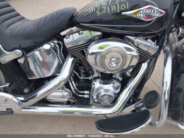 2011 HARLEY-DAVIDSON FLSTC 1HD1BW511BB016281 Photo 7