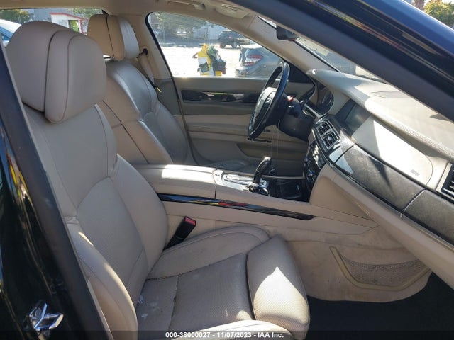 2009 BMW 750LI VIN: WBAKB83579CY59572