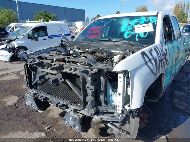 2015 CHEVROLET SILVERADO 1500 1LT VIN: 1GCRCREH8FZ434057