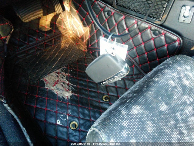 2018 JAGUAR F-TYPE SAJD81FV9JCK48400 Photo 10