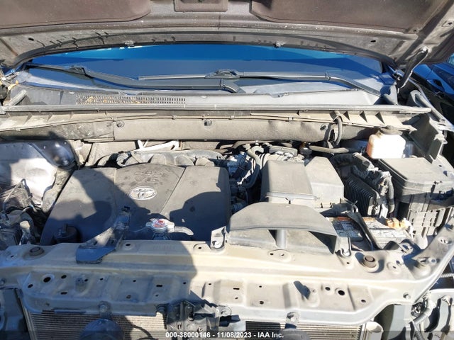Toyota Highlander Le 2019 5TDBZRFH0KS950360 Image 10