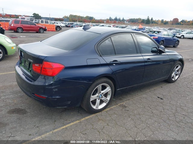WBA3C1C53FK118684 BMW 328I