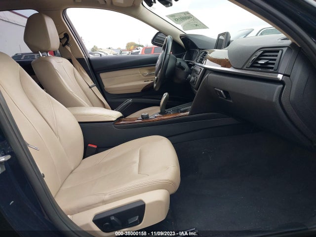 WBA3C1C53FK118684 BMW 328I