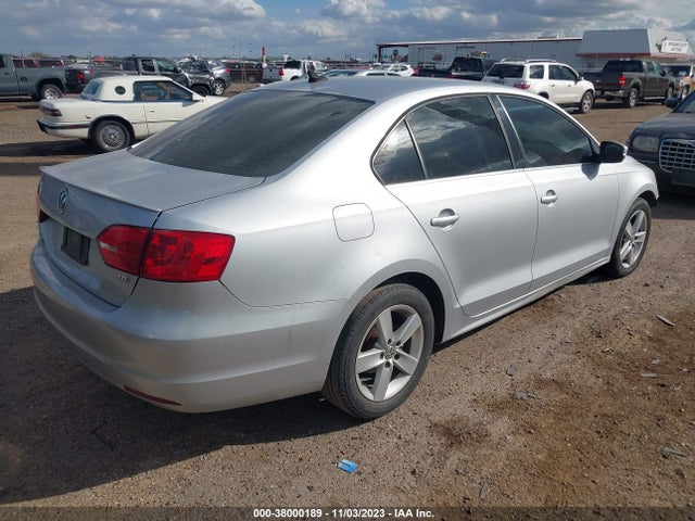 2013 VOLKSWAGEN JETTA 2.0L TDI VIN: 3VWLL7AJ0DM272598