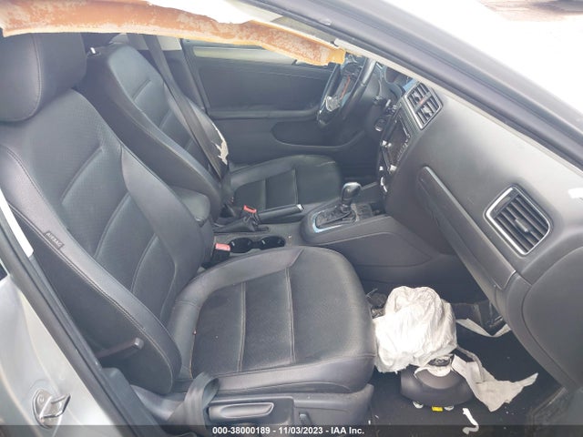 2013 VOLKSWAGEN JETTA 2.0L TDI VIN: 3VWLL7AJ0DM272598