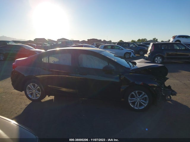 2019 CHEVROLET CRUZE LS VIN: 1G1BC5SMXK7120629