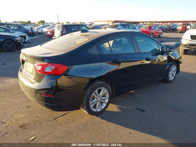 2019 CHEVROLET CRUZE LS VIN: 1G1BC5SMXK7120629