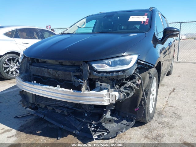 2C4RC1BG2NR128025 Chrysler Pacifica Touring L