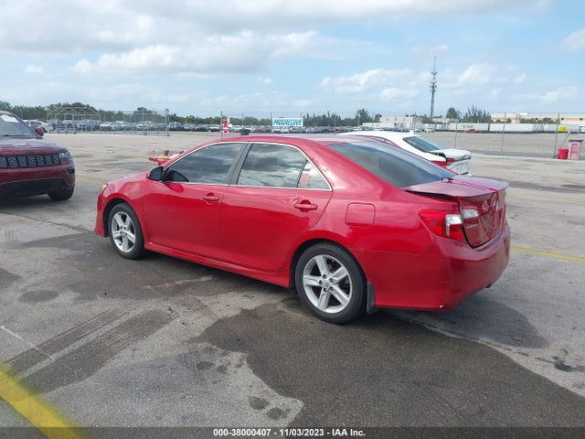 Toyota CAMRY SE 2014 4T1BF1FK7EU803633 Image 3