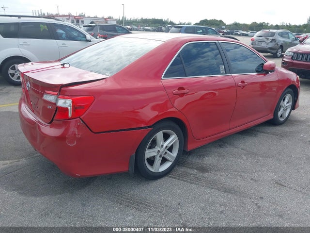 Toyota CAMRY SE 2014 4T1BF1FK7EU803633 Image 4