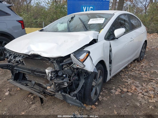 2018 KIA FORTE LX VIN: 3KPFL4A76JE204010