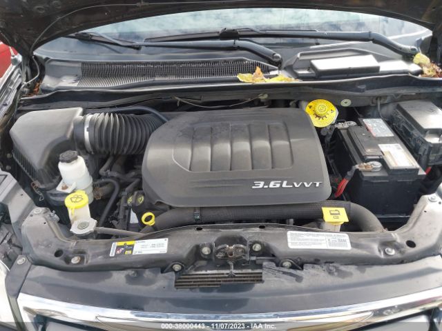 2C4RC1CG9ER260939 Chrysler Town & Country Touring-l
