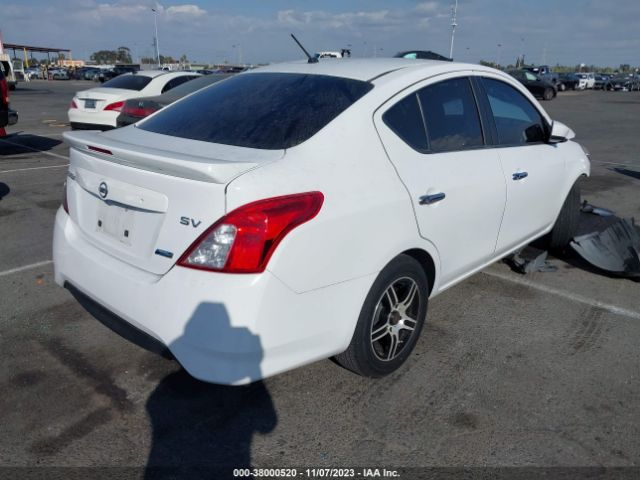 3N1CN7AP5FL800553 Nissan VERSA SV