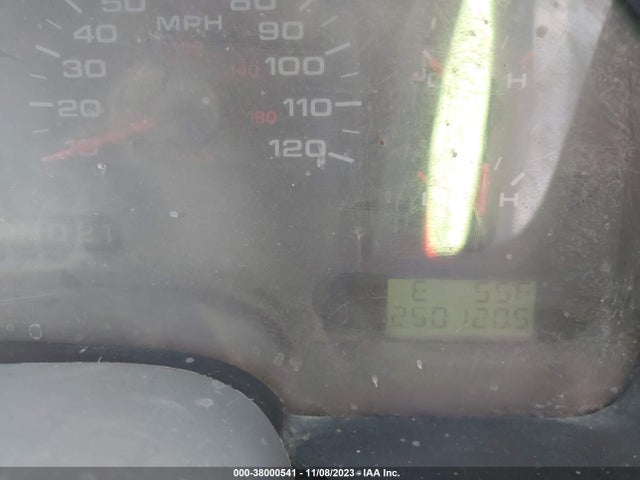 2004 FORD F-150 XLT VIN: 1FTRW12W04KC41595