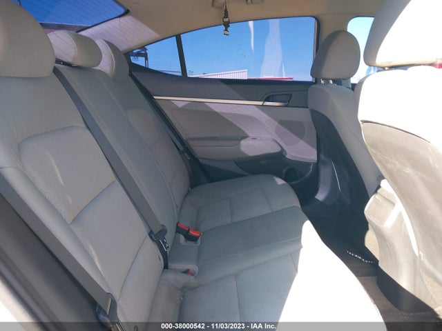 Hyundai ELANTRA SE 2017 5NPD74LF9HH070938 Image 8