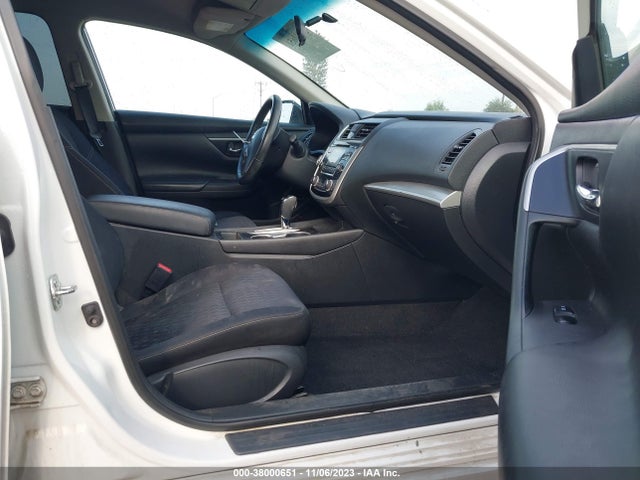 Продажа на аукционе авто 2018 Nissan Altima 2.5 Sv, vin: 1N4AL3AP9JC275199, номер лота: 38000651